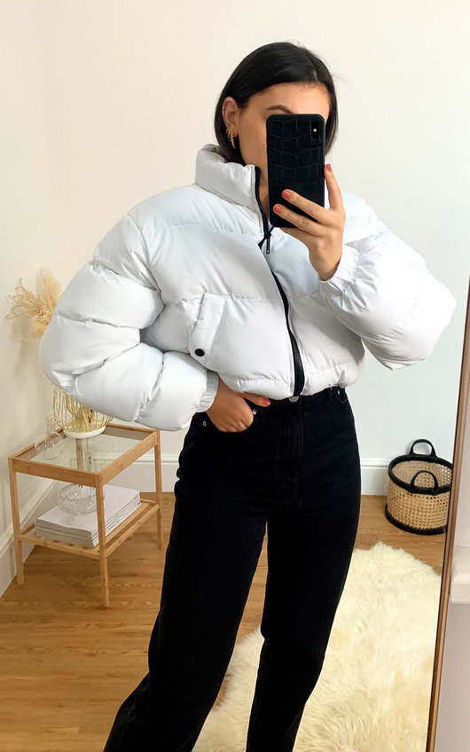 Cora Cropped Padded Puffer Jacket in White ikrush