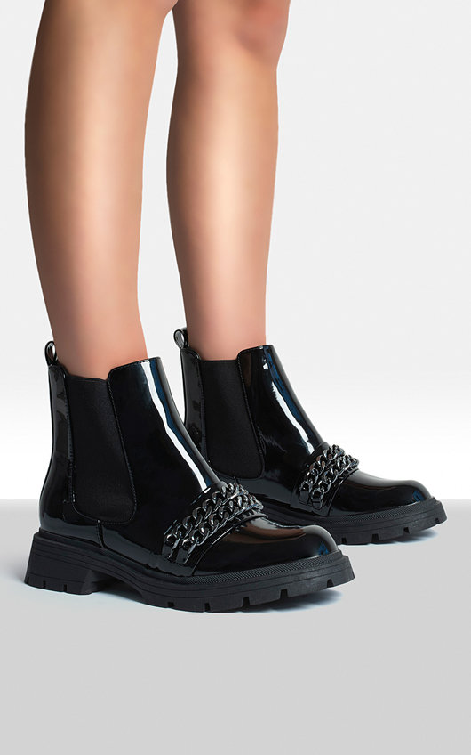Elouise Chunky Leather Ankle Boots with Chain Detail in Black ikrush