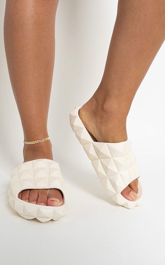 quilted sandals flat