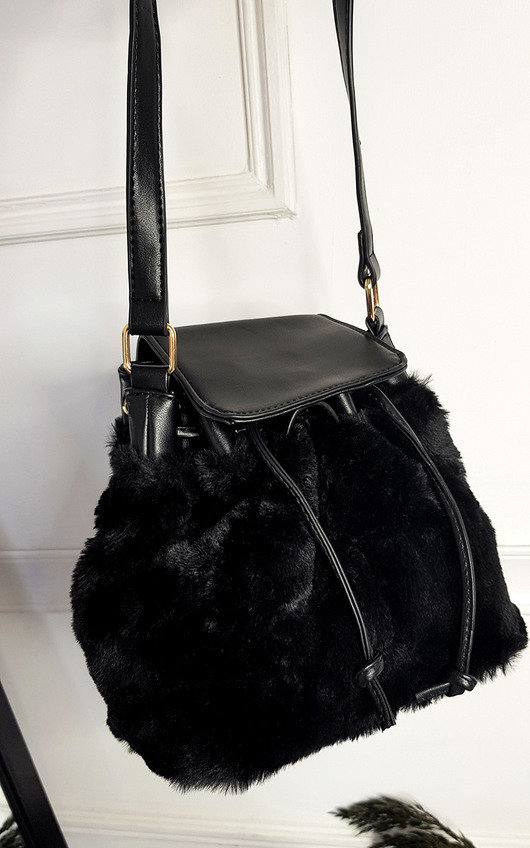 black fur shoulder bag