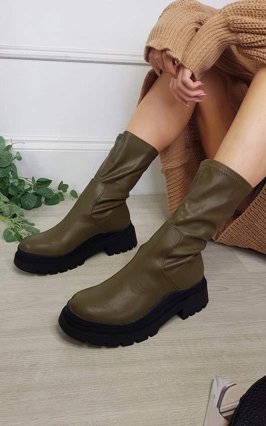 canvas baseball boots