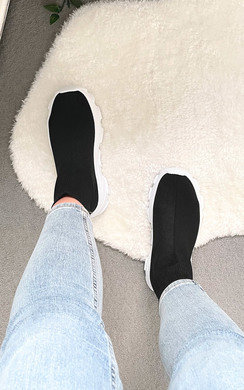 saint runner sock trainer