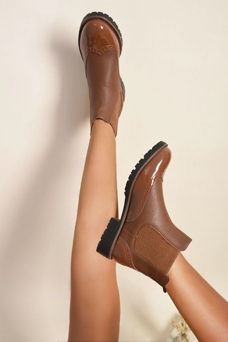 Stivali chelsea iKrush in pelle brogue stivali chelsea tacco basso slip on caviglia - Foto 6 di 10