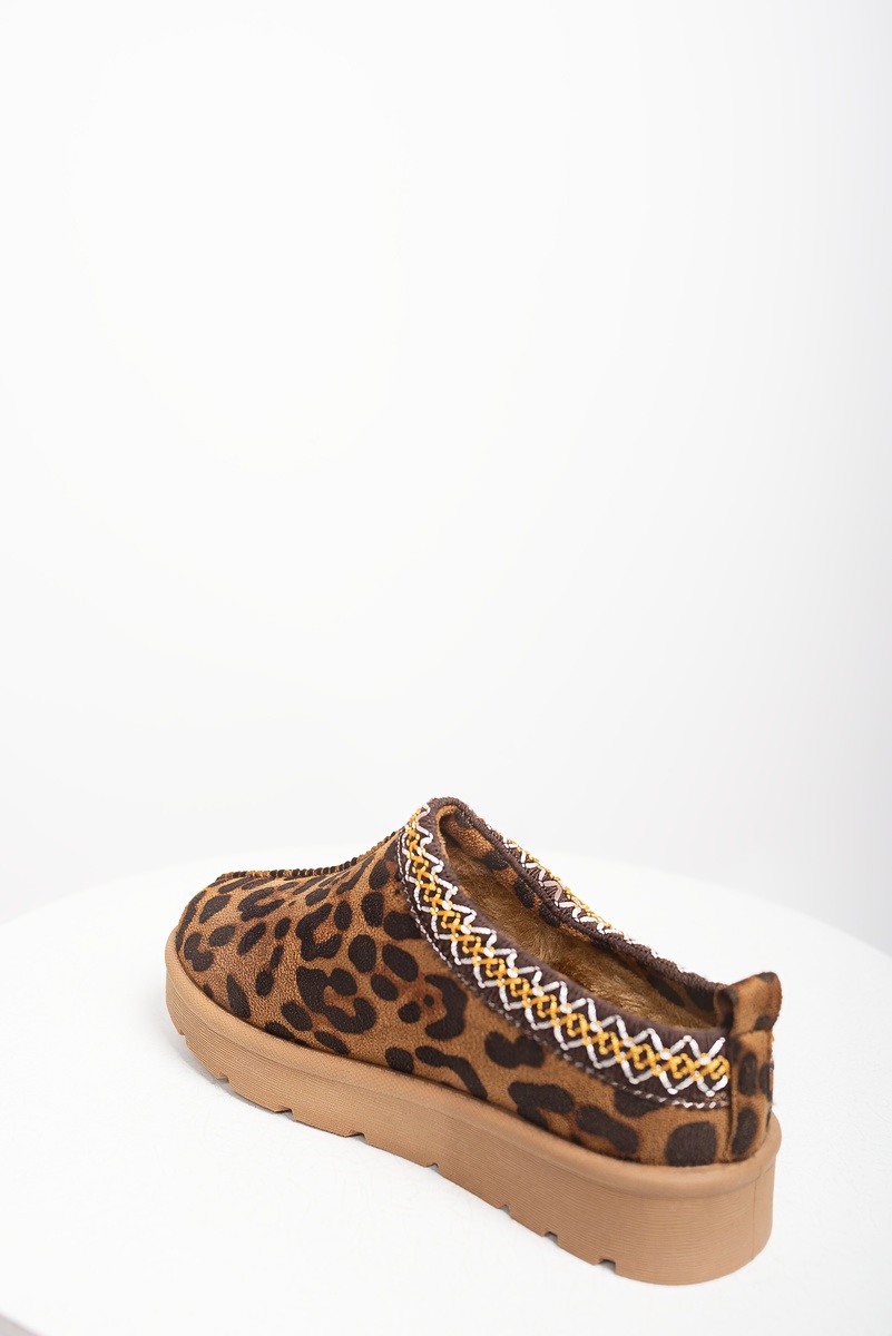 iKrush Slipper Wildleder Hausschuhe mit Ziernähten Slipper mittlerer Absatz normal - Bild 10 von 20